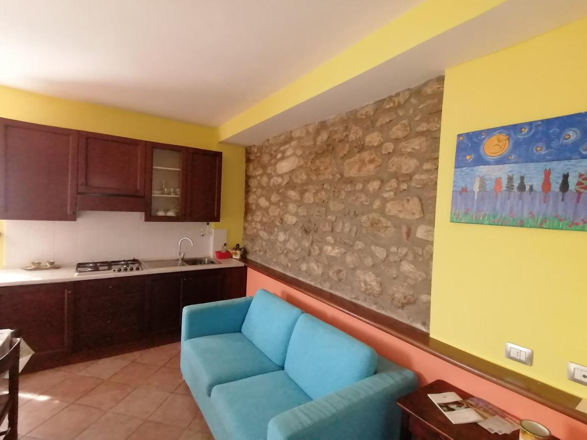 Гостевой дом Casale Le Due Querce Ферентилло Экстерьер фото
